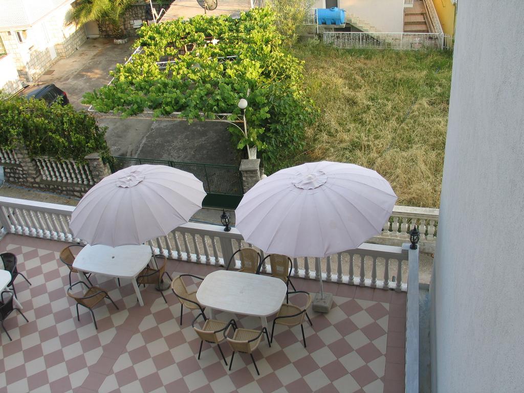 Guest House Dena Dobra Voda Exterior foto